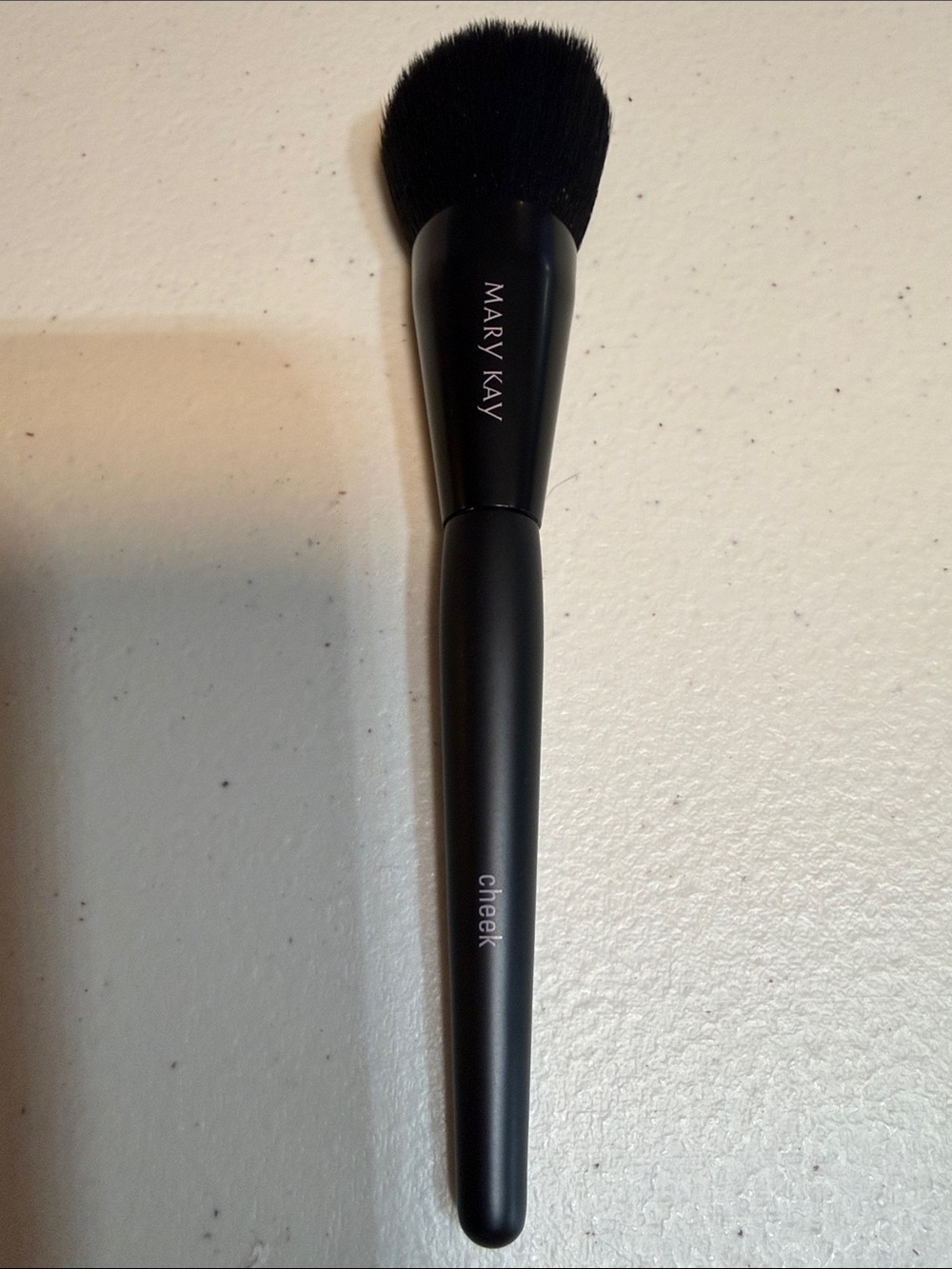 Mary Kay Cheek Brush - Black Bristles and Handle